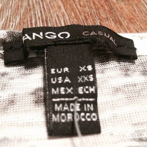 MANGO *NEW* T SHIRT