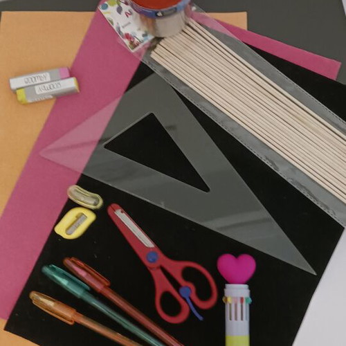 Set of 14 stationery and drawing supplies, mostly new