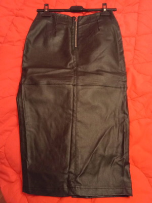 Black leatherette midi skirt like new, size S/M
