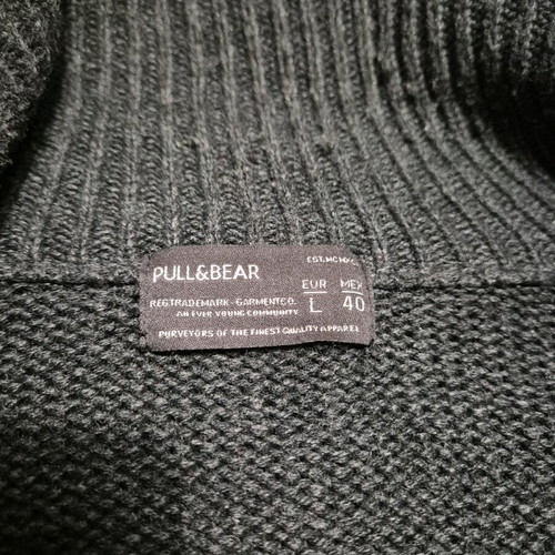 Pull & Bear wool cardigan gray size L like new