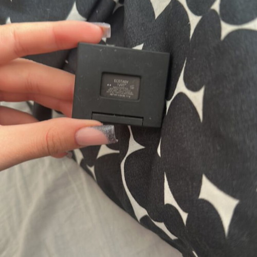 Nars eyeshadow new, shades Melrose and Ecstasy