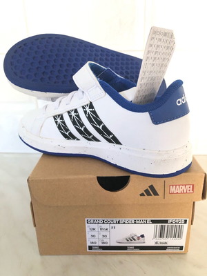Adidas sneakers kids size 30 new, white