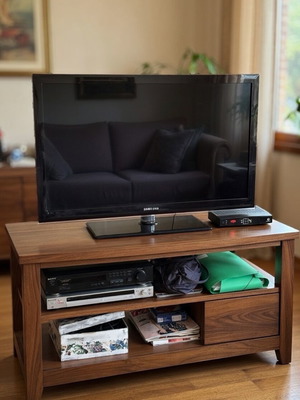 Samsung LED TV 40” UE40C5000 Full HD like new
