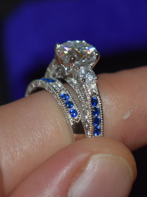 Silver ring set moissanite 2.00 carat lab created new