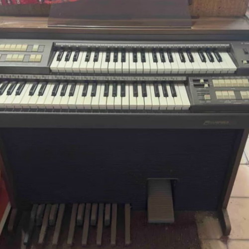 Farfisa F200 organ used, Italian made from the 90s