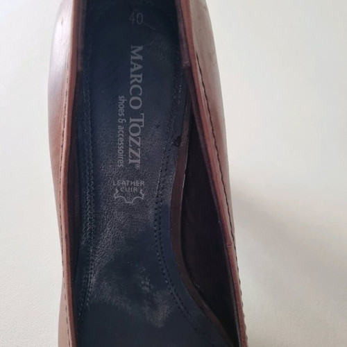 Marco Tozzi leather pumps like new, size 40, brown