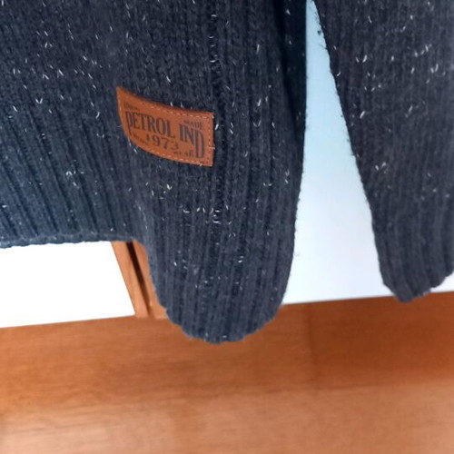 Petrol Industries men's sweater size M gray like new