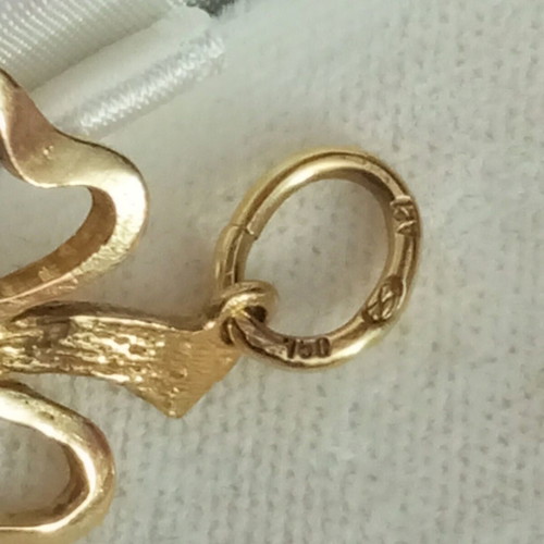 Lalaounis 750 gold vintage pendant