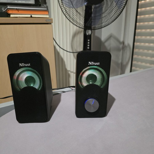 Trust audio speakers with RGB lighting