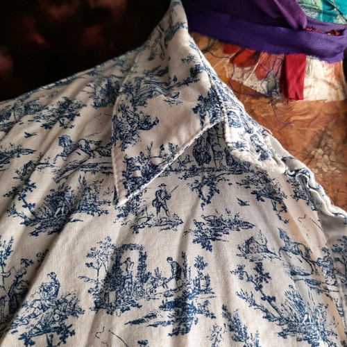 Women's long sleeve shirt used, size S
