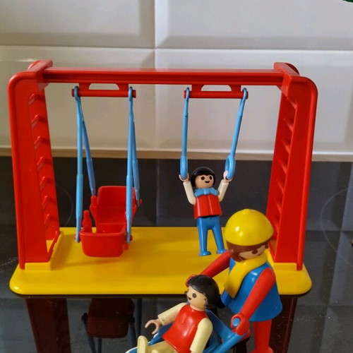 Playmobil Vintage 1974 collectible playground and rare Acacia tree like new