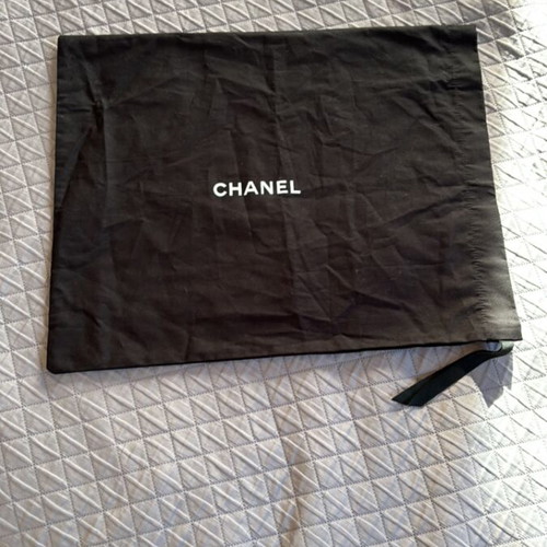 Chanel fabric pouch like new