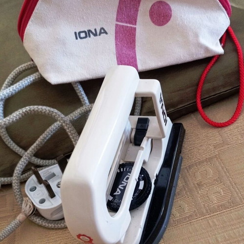 Iona vintage folding travel iron with original case and UK plug