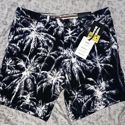 Tommy Hilfiger shorts new, size 32