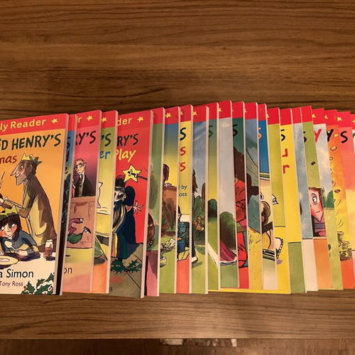 Horrid Henry Early Reader Set used, 24 books missing 1 and audio CD