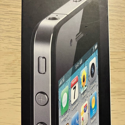 iPhone 4 used without back cover, battery, and charging cable