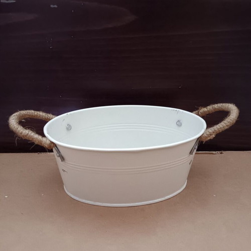 Sponge Holder used, bathtub shape