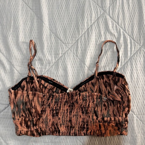 Crop top Pull & Bear with animal print size L like new