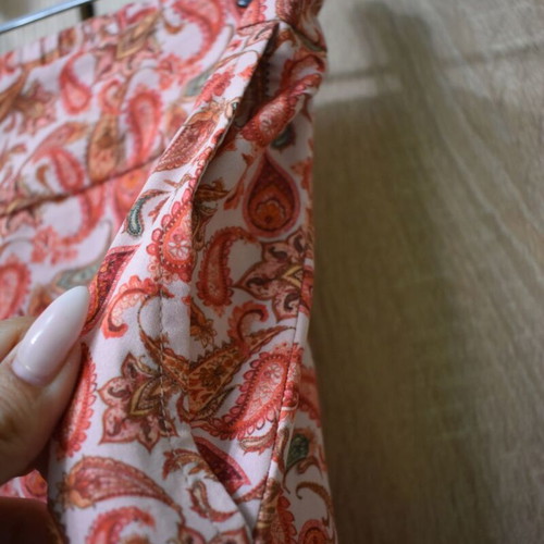 Mind Matter Wide Leg Pants like new, paisley print, size L