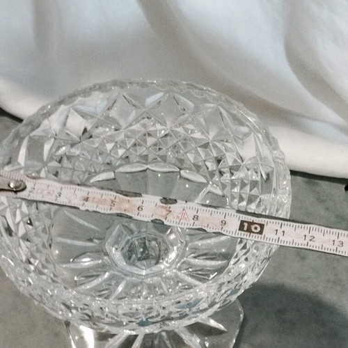 Vintage crystal compote bowl like new with diamond cut engraving