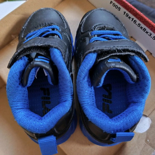 Baby shoes size 20 used, black and blue