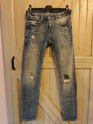 Scotch and Soda slim fit jeans blue like new with fades and rips