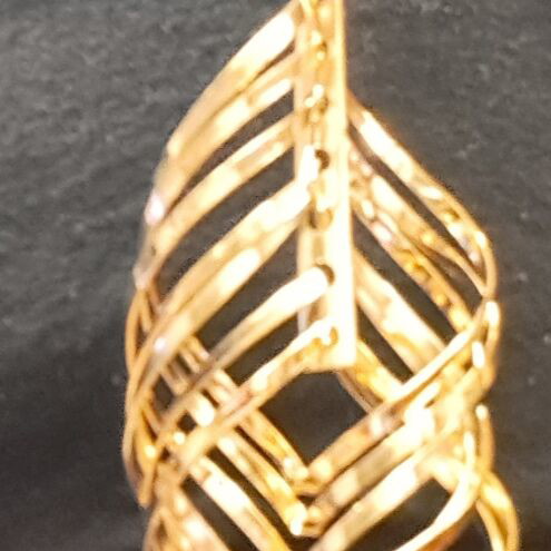 Earring and bracelet set like new, gold color with green bead