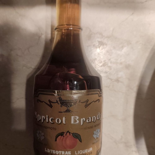 Vintage Apricot Brandy Lotsotras Liqueur sealed