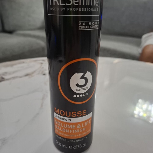 TRESemmé Volume & Lift Hair Mousse 300ml