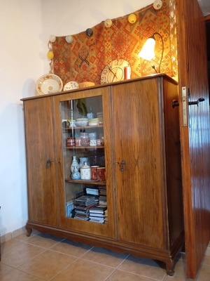 Queen Ann style buffet cabinet 1940-50