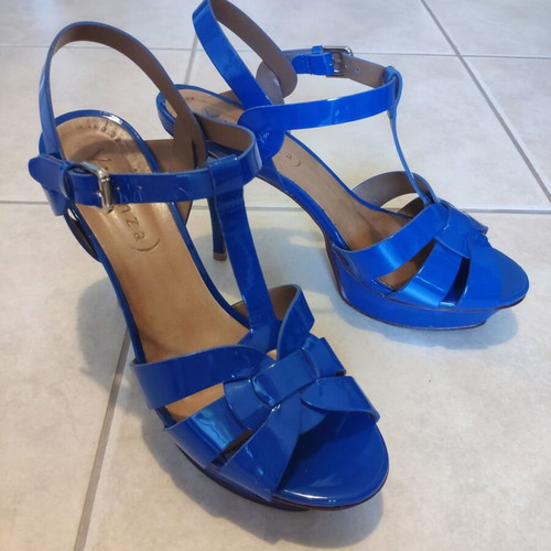 Vicenza sandals No37 blue electric new