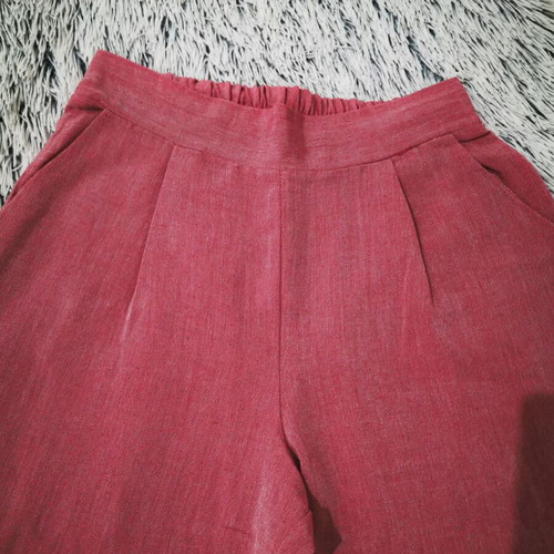 PINK HIGH-WAISTED PANTS