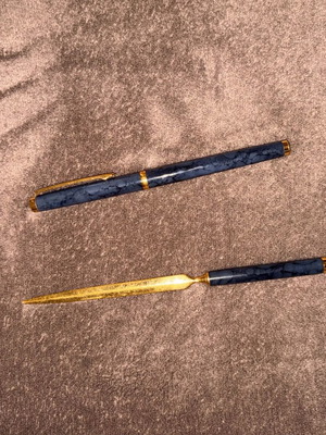 Πένα σαν καινούργια