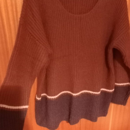 Attrattivo knitted sweater like new, burgundy and blue, size Large