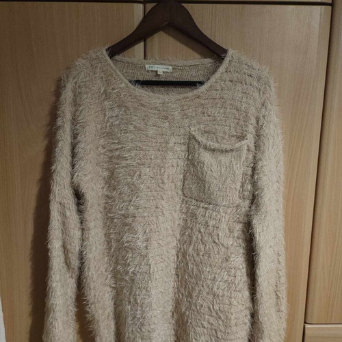 Fuzzy sweater used, nude, one size