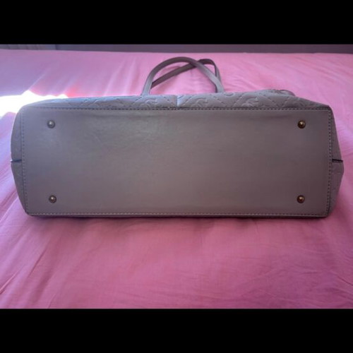 Guess shoulder bag, baby pink, spacious with detachable wallet pouch
