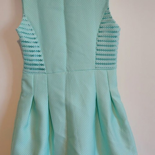 Dress size S turquoise like new with side zipper and lining