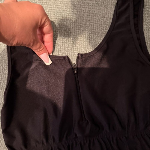 Begatti sports set like new, size Small, black