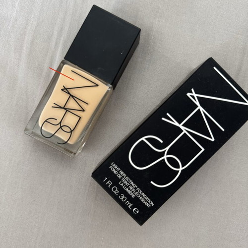 NARS Light Reflecting Foundation Deauville like new