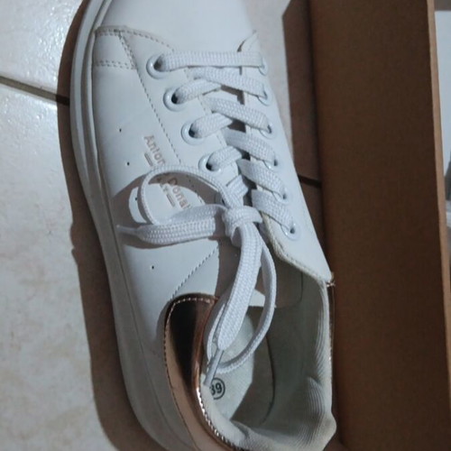 Sportex white sneakers with gold detail, size 39