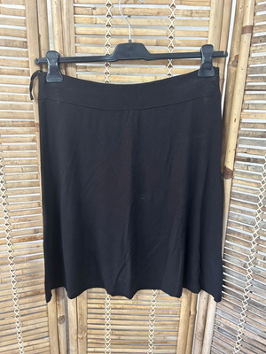 V&D Black A-Line Skirt Size L