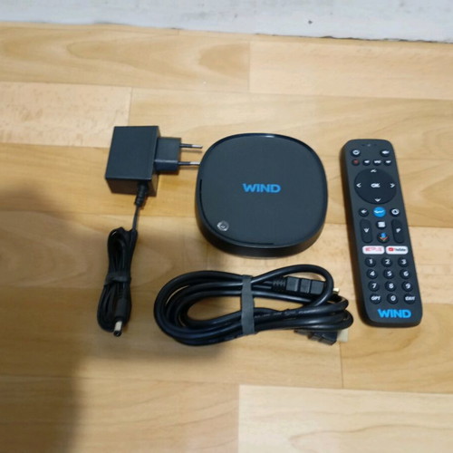 Wind Android TV box used, in good condition
