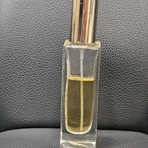 Gardenia perfume used, inspired by branded scents
