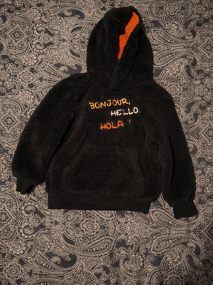 Orchestra fleece shirt for 5-year-old child blue like new