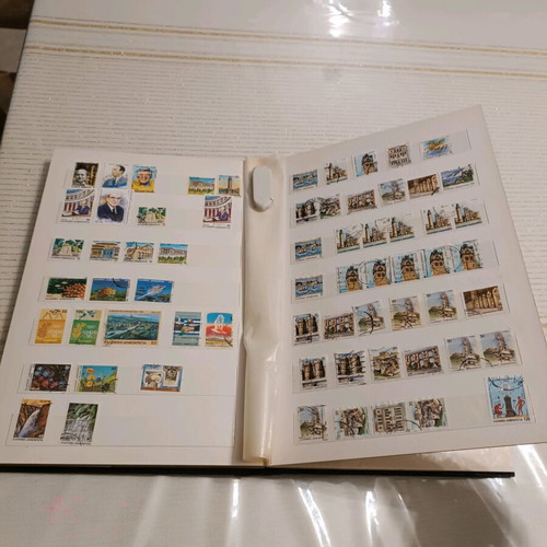 Stamp collection used, 2 albums Greek and foreign