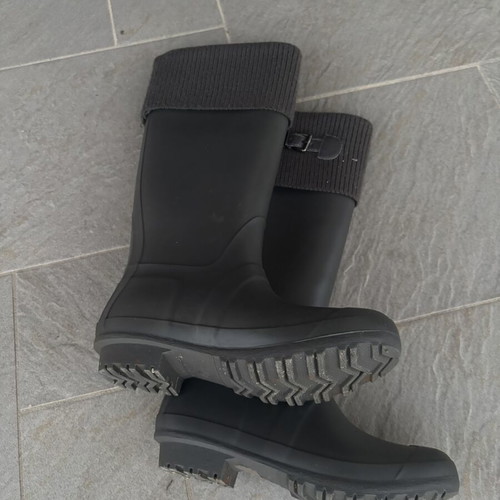 Gray rain boots like new, size 38, 45 cm height