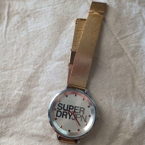 Superdry watch metal bracelet like new, gold color