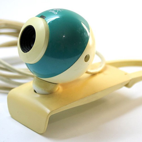 Logitech QuickCam Webcam V-UAP42 used with manual focus