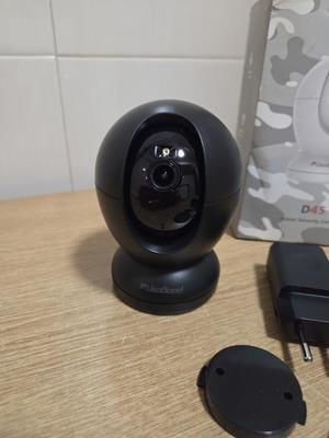 Usogood D45 Indoor Security Camera 4MP 360° Coverage New