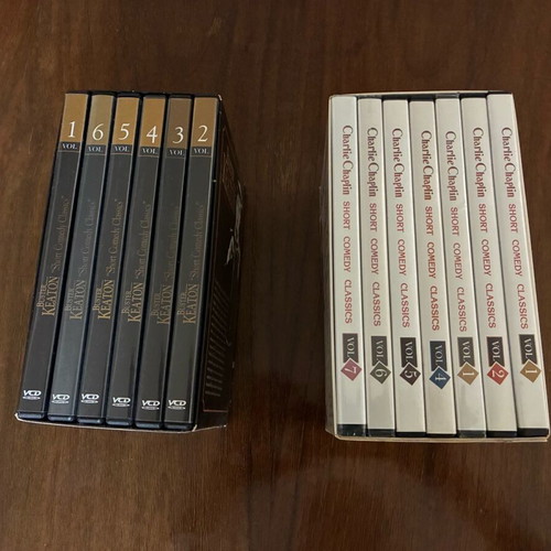 Classic movies collection like new, pack of two